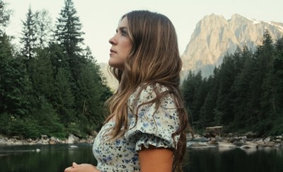 Leanna Crawford